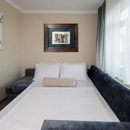 Carvan Hotel